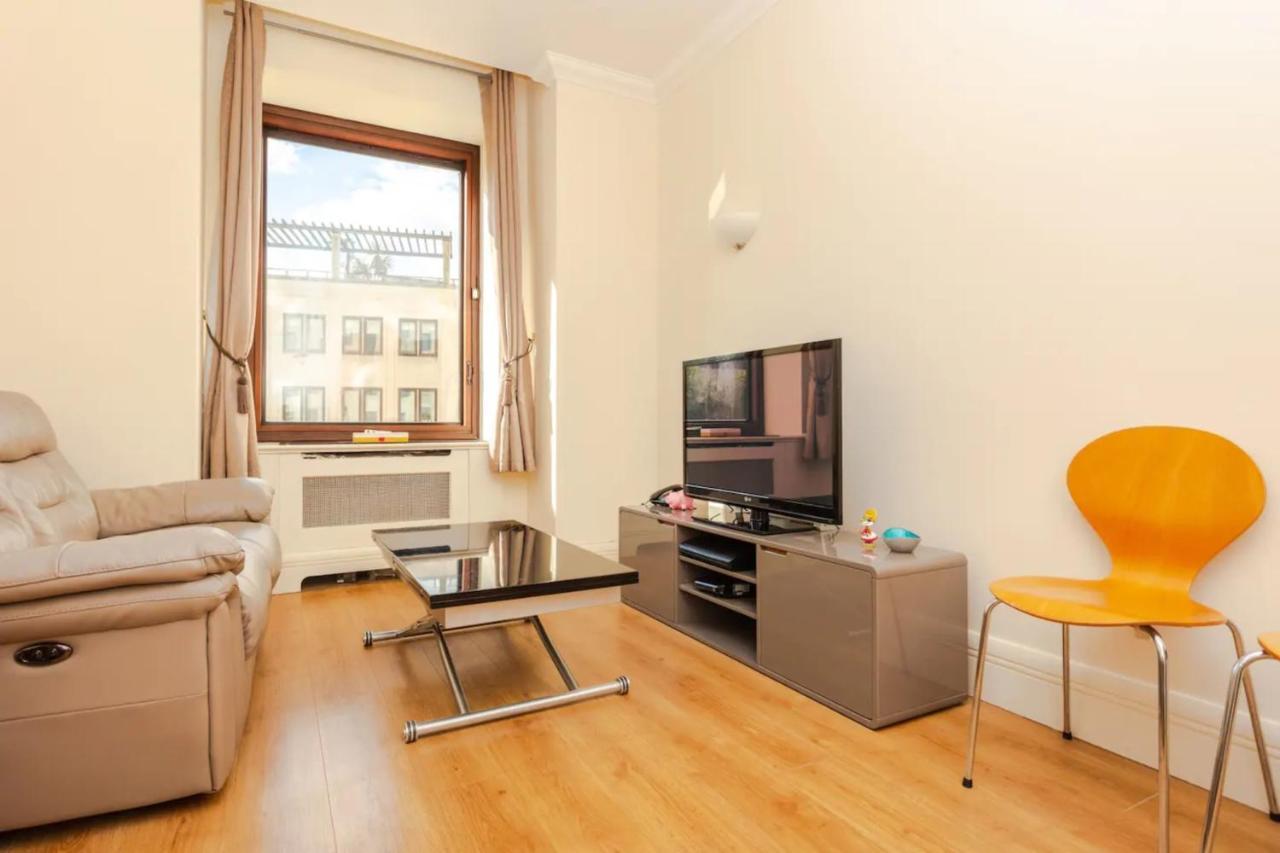 Cosy 1 Bedroom Apartment In The Heart Of Waterloo London Exterior foto